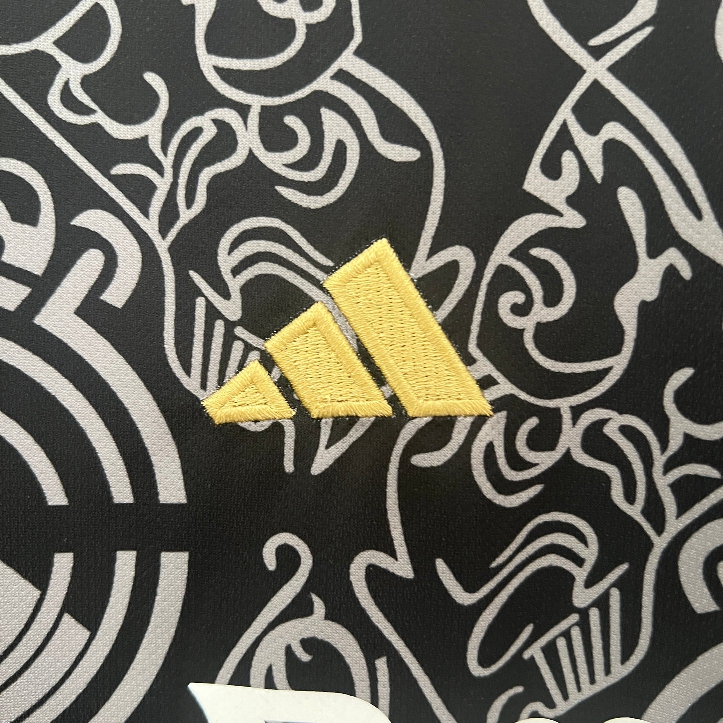 Real Madrid "Royalty" Premium Kit