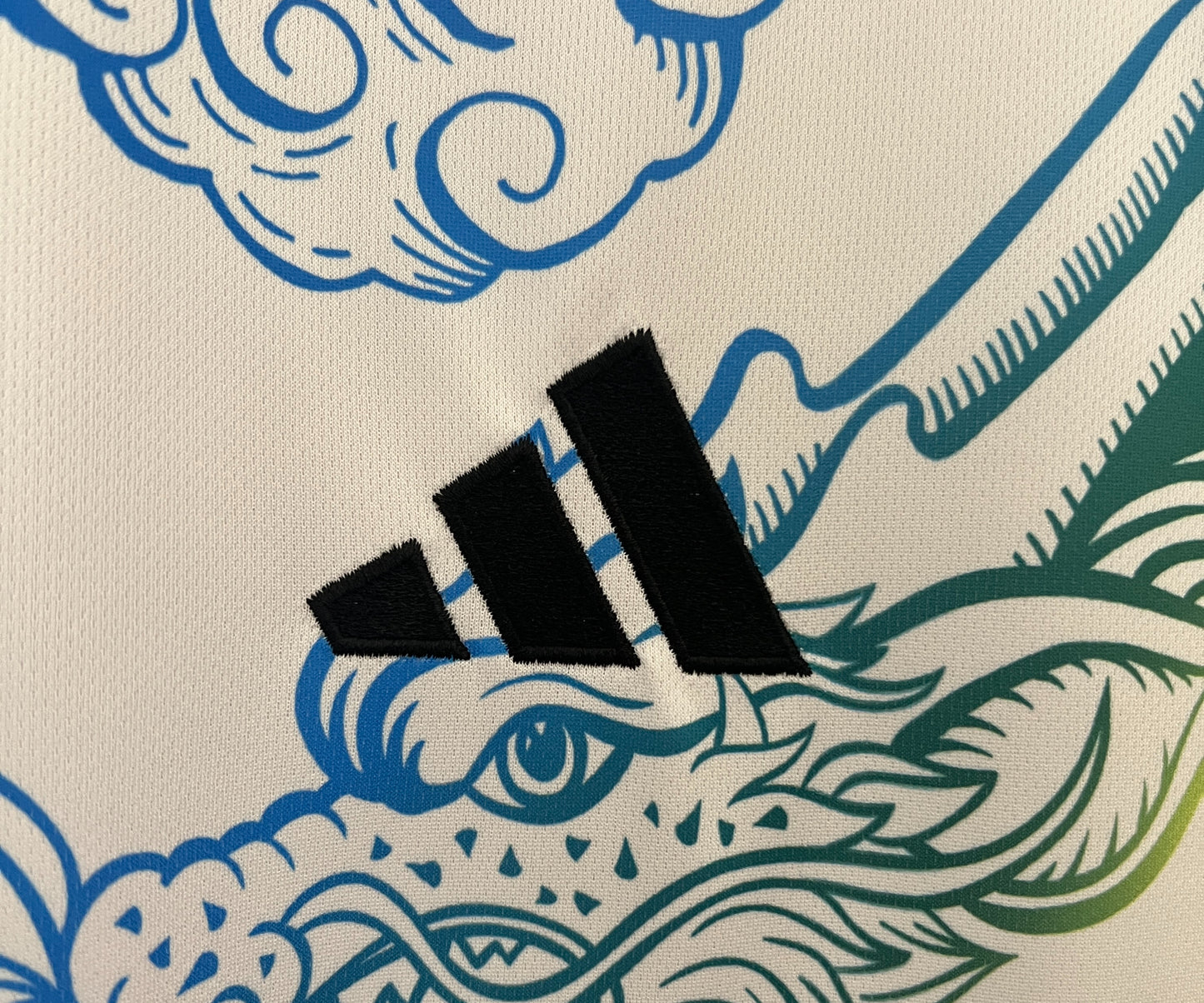 Real Madrid "Luminox" Premium Kit