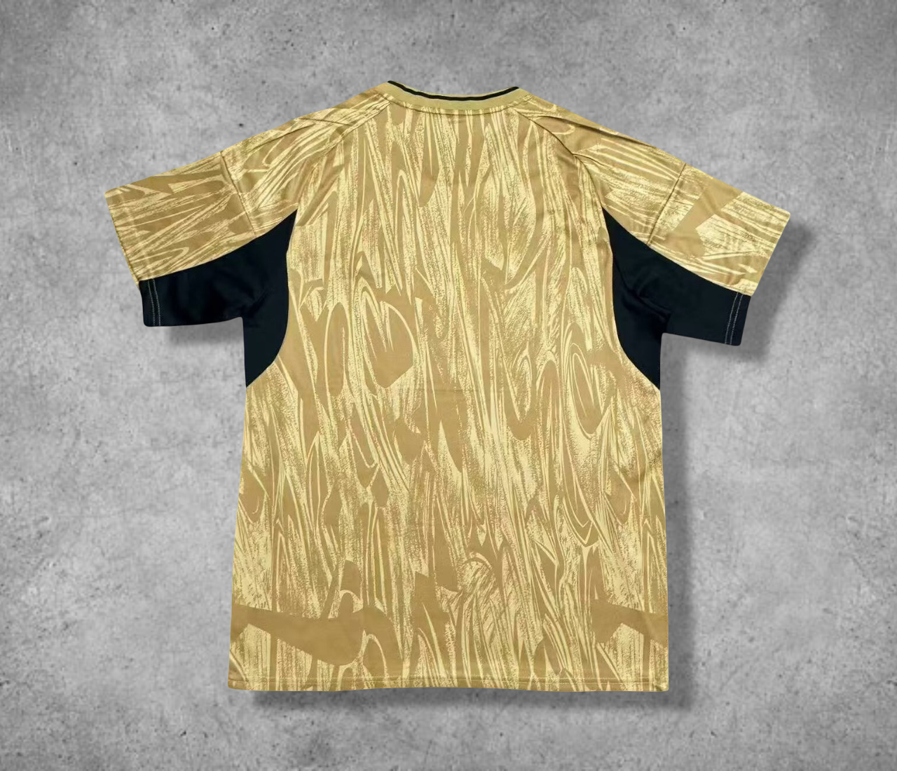 25/26 Real Madrid Training Gold Kit