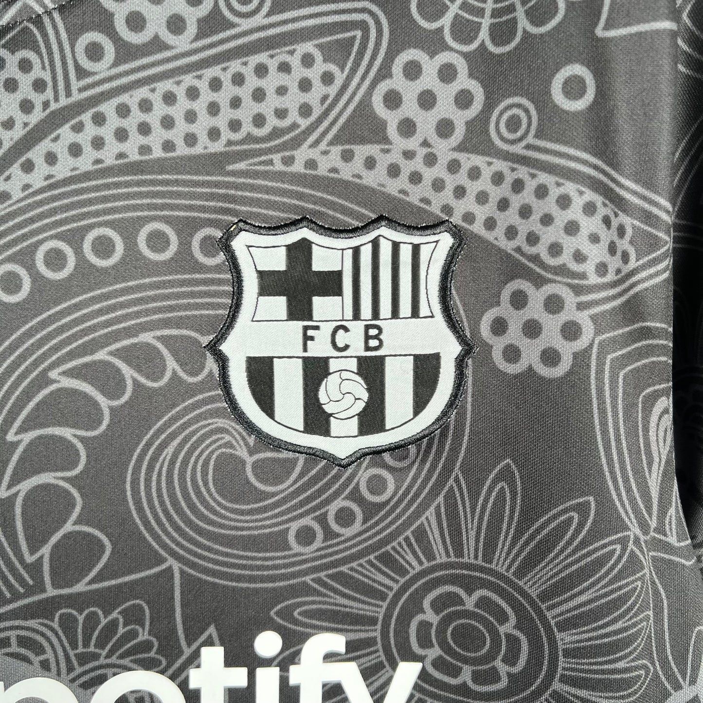 FC Barcelona "Noir Fleur" Premium Kit