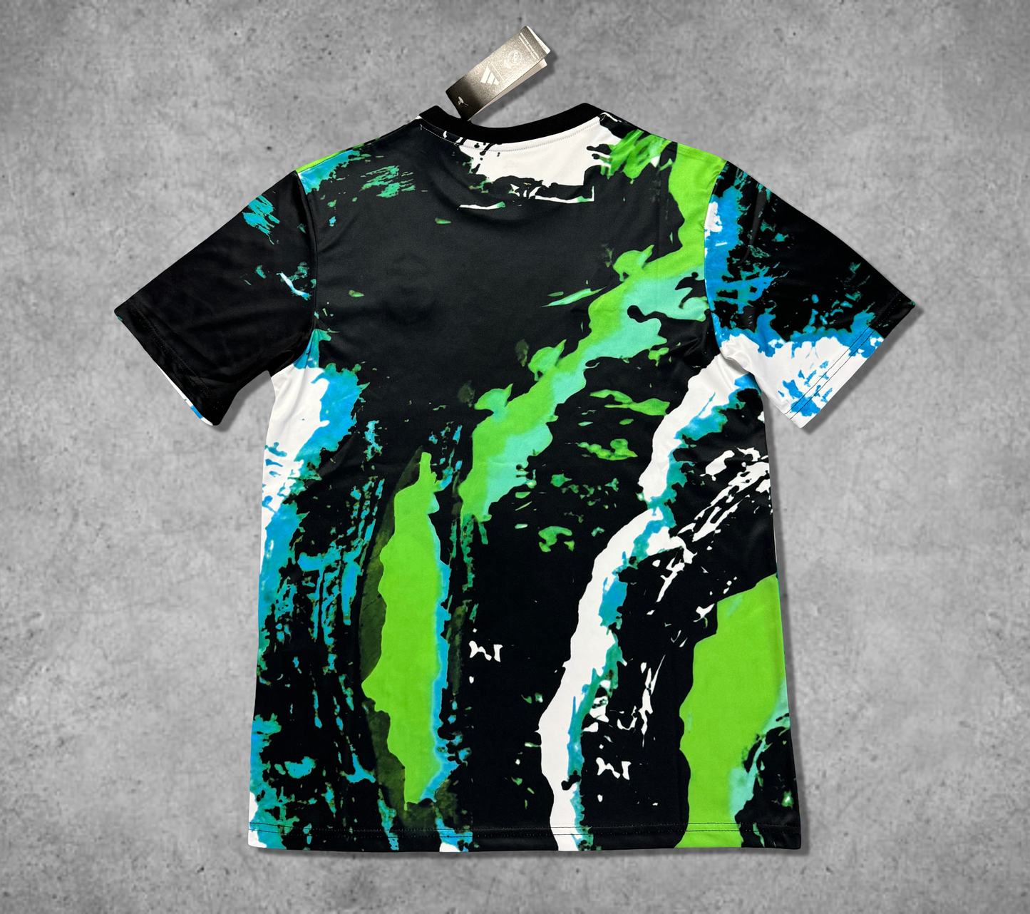 Real Madrid "Galáctico Splash" Premium Kit