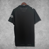 25/16 Manchester City Away Kit